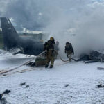 Avião da PF cai e deixa 2 mortos no aeroporto da Pampulha, em BH.